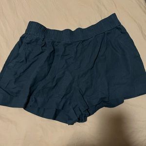 Black Linen Shorts with pockets